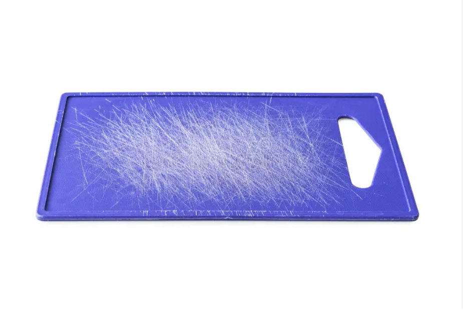 Plastic Cutting Boards are generating Micro-Plastics